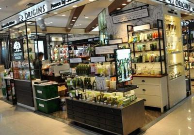 商場(chǎng)一樓為何總被化妝品“占領(lǐng)”？揭秘背后隱藏的商業(yè)密碼